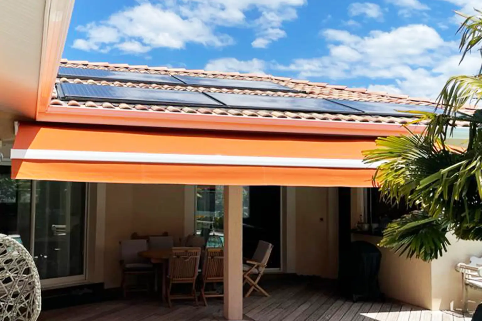 Store monobloc avec lambrequin toile Dickson orange à Sanguinet